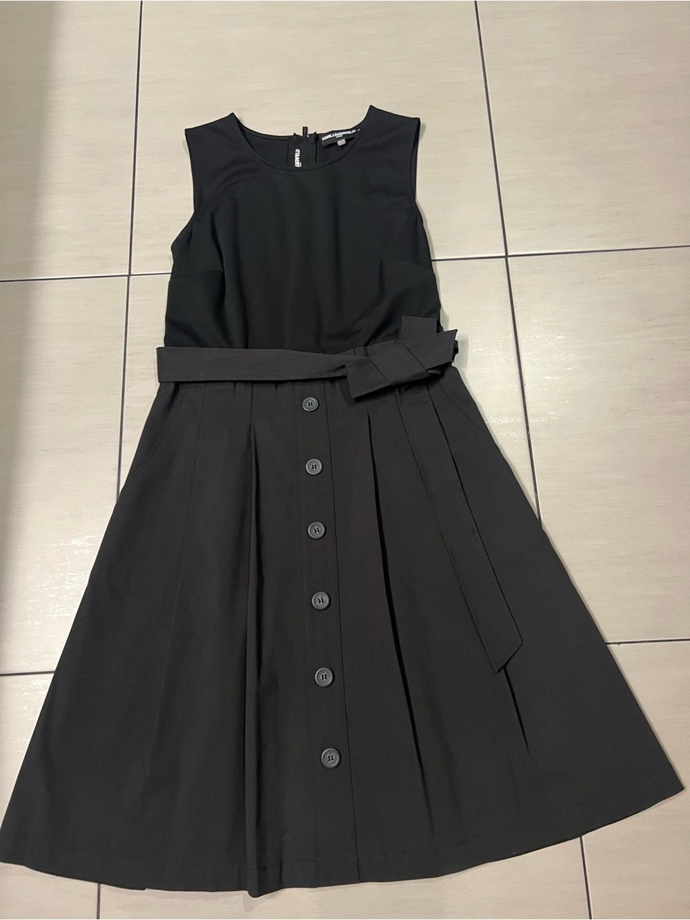 Karl Lagerfeld Paris Black Sleeveless Pleated Shirt Dress Size 4